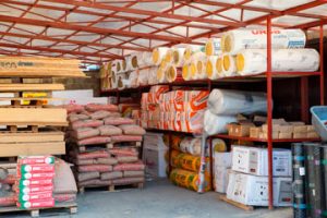 Стройматериалы: преимущества и особенности приобретения оптом и в розницу