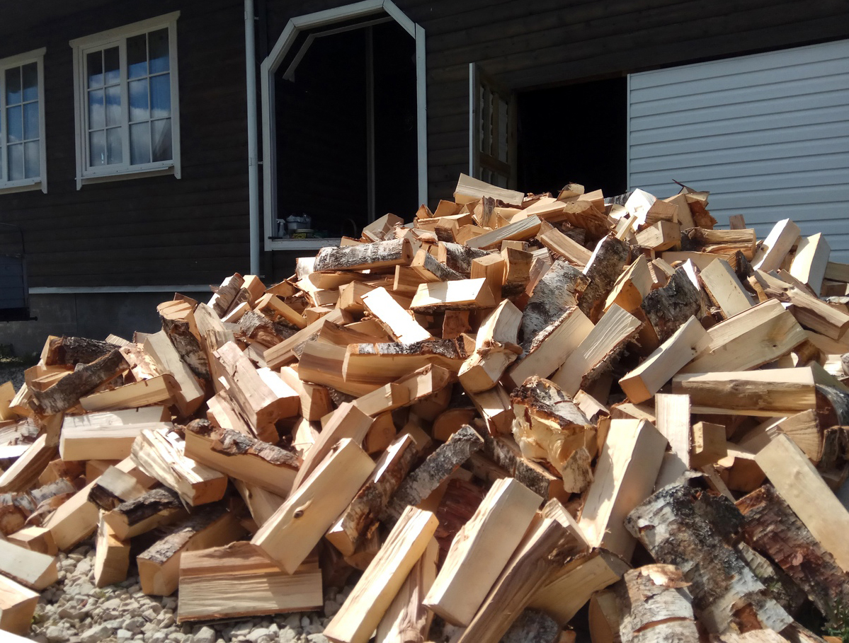 Как выбрать и купить дрова без лишних хлопот