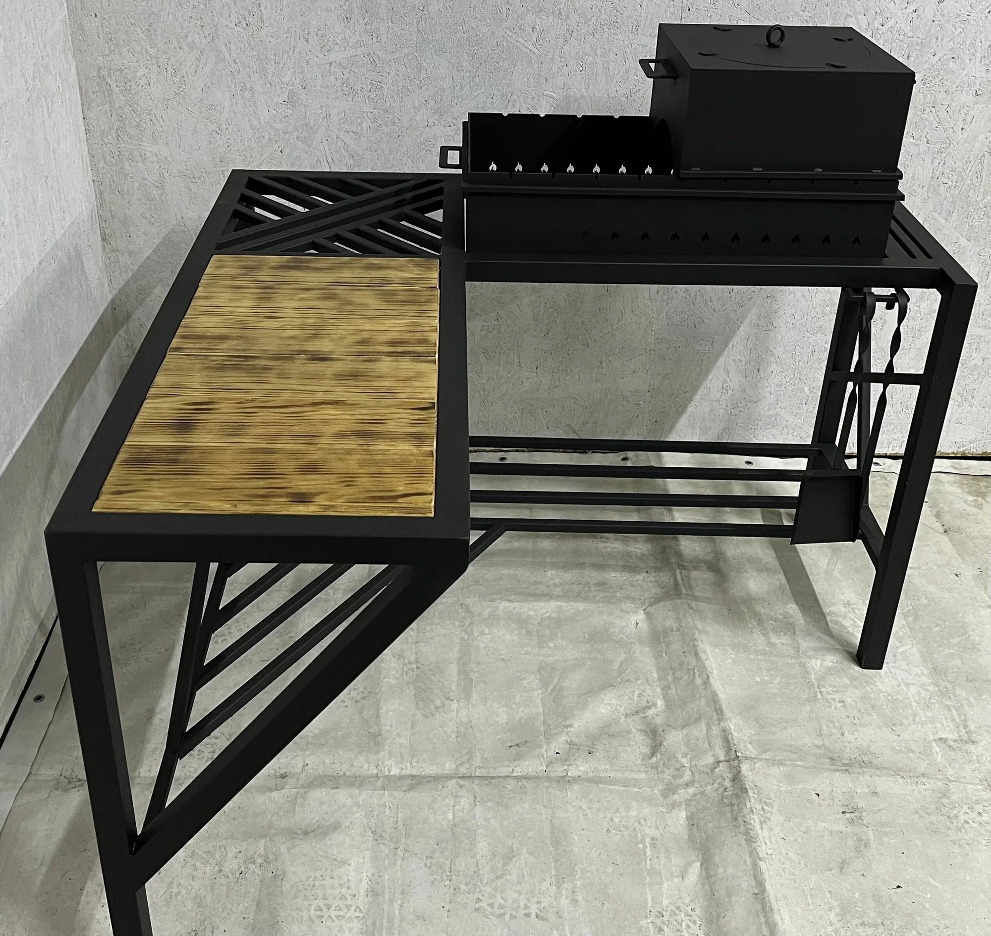 Мангалы в стиле Лофт Z, Лофт V и Хай‑тек: как выбрать идеальный вариант для современной кухни под открытым небомМангалы в стиле Лофт Z, Лофт V и Хай‑тек: как выбрать идеальный вариант для современной кухни под открытым небом